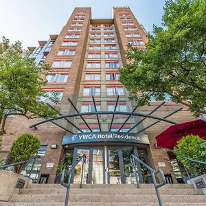 Ywca 3*, Vancouver Canadá