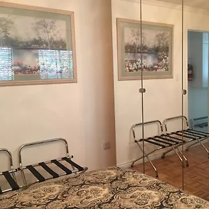 Diana's Luxury Bed & Breakfast Vancouver