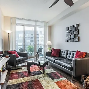 Gorgeous Downtown Oasis With Views & Parking! Canada