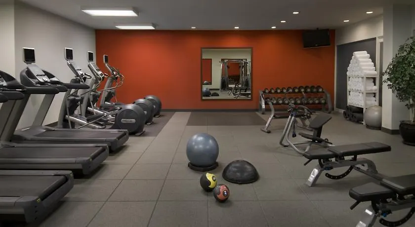 Delta Hotels By Marriott Toronto Airport & Conference Centre 4*,